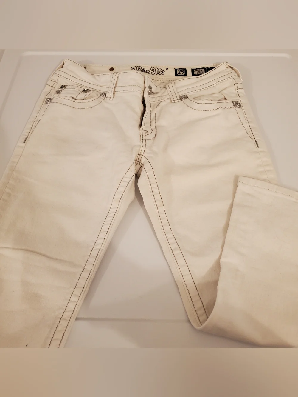 Miss Me Y2k Angel Capri - Picture 5 of 15